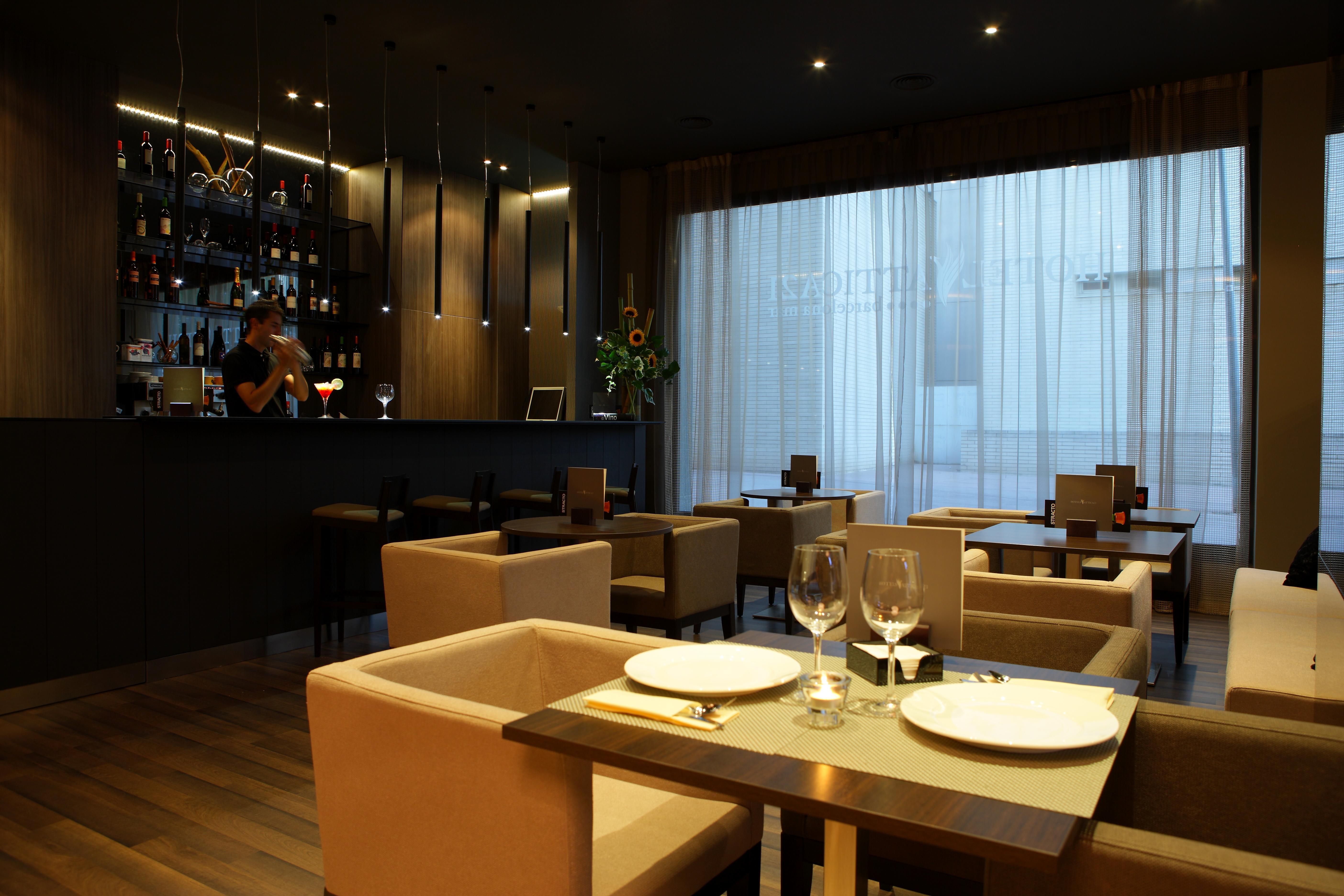 Attica 21 Barcelona Mar Hotel Restaurant photo