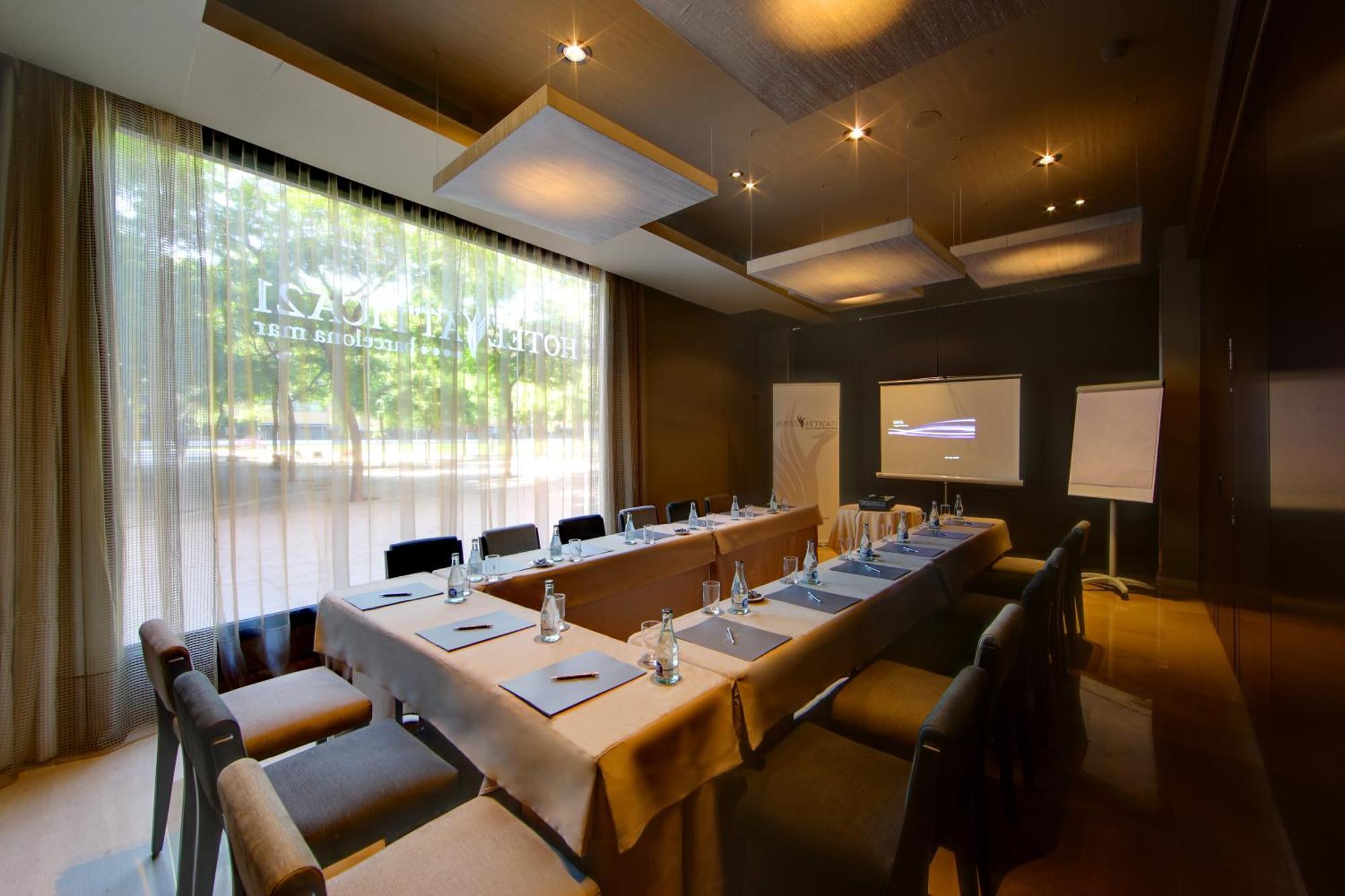 Attica 21 Barcelona Mar Hotel Business photo
